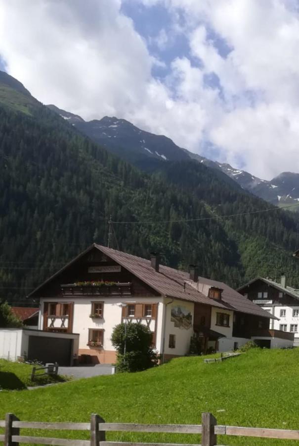 Haus Morgensonne Ξενοδοχείο Pettneu am Arlberg Εξωτερικό φωτογραφία
